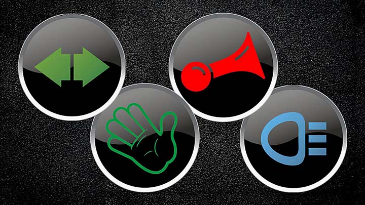 Kuvakollaasi merkinannoista liikenteess&auml;